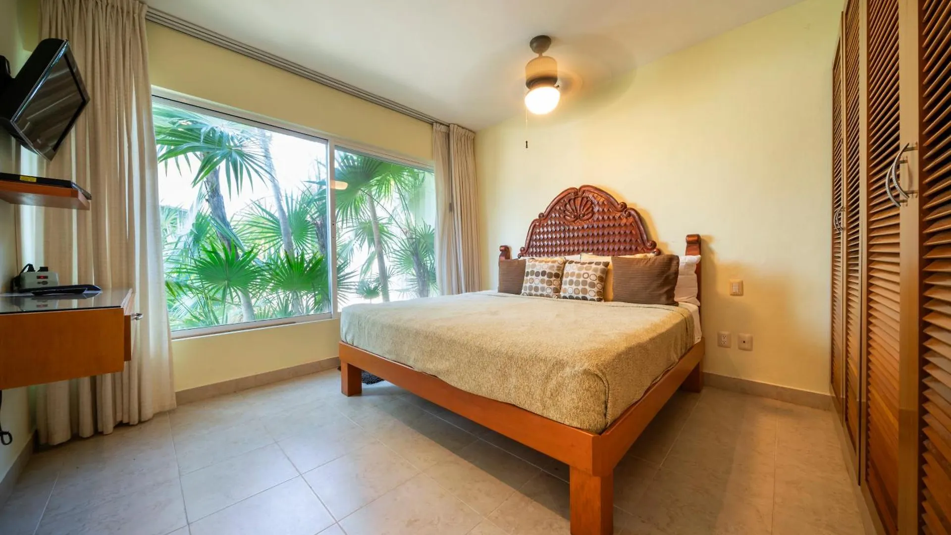 Villa With 4 Bedrooms - Spacious Oceanview With Private Pool At Pura Vida Playa del Carmen