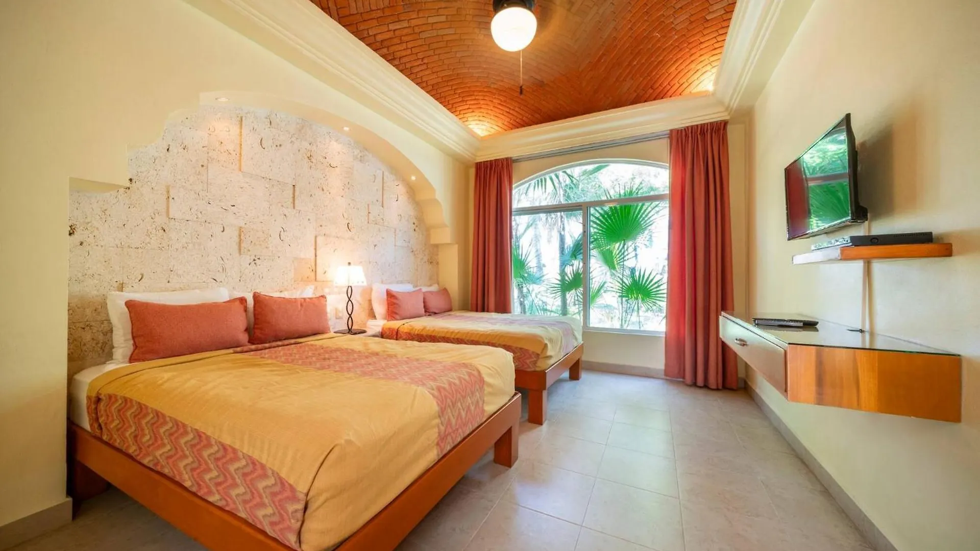 Villa With 4 Bedrooms - Spacious Oceanview With Private Pool At Playacar Phase I Pura Vida Playa del Carmen Mexiko